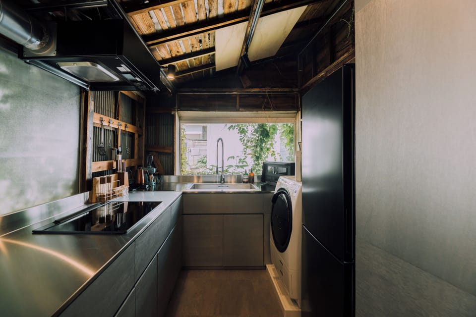 Room | Private kitchen | Stovetop, electric kettle, toaster, cleaning supplies