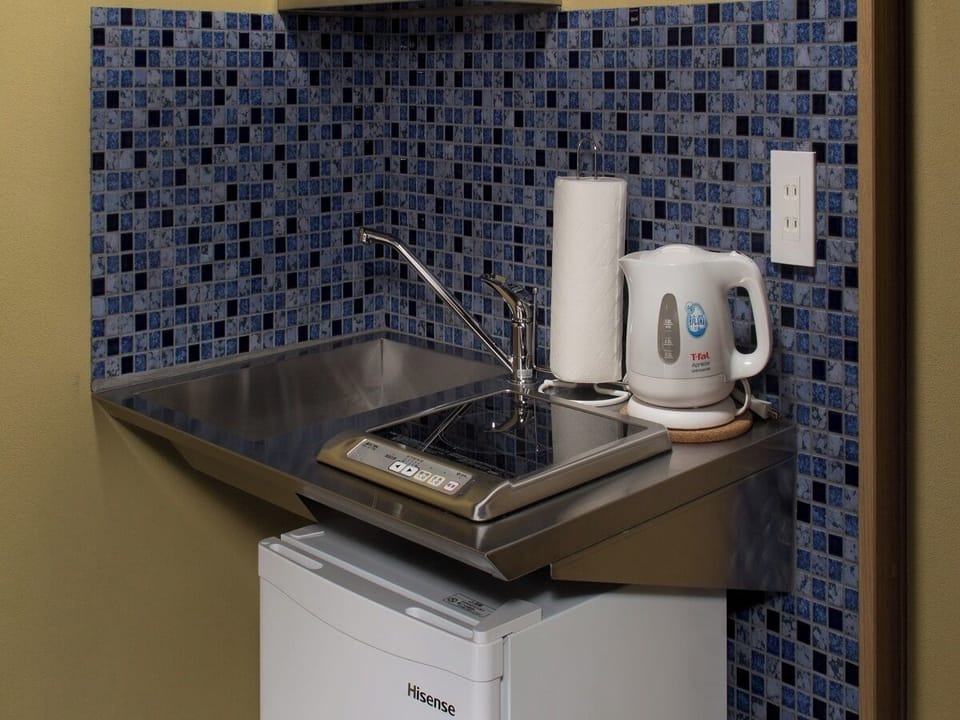 Villa | Private kitchen | Mini-fridge, microwave, stovetop, electric kettle