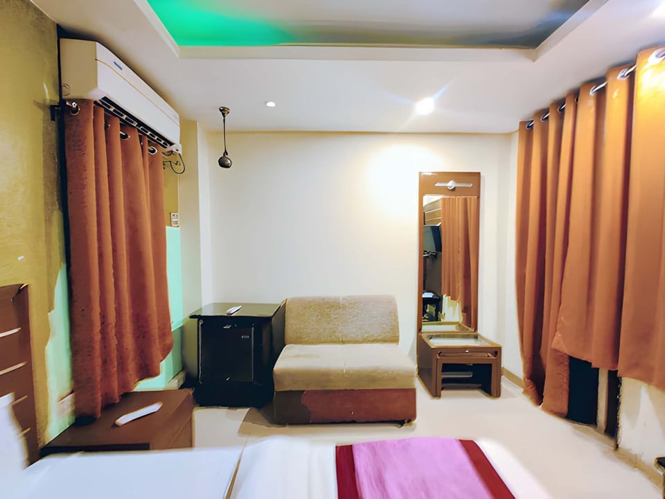 Deluxe Room | Free WiFi