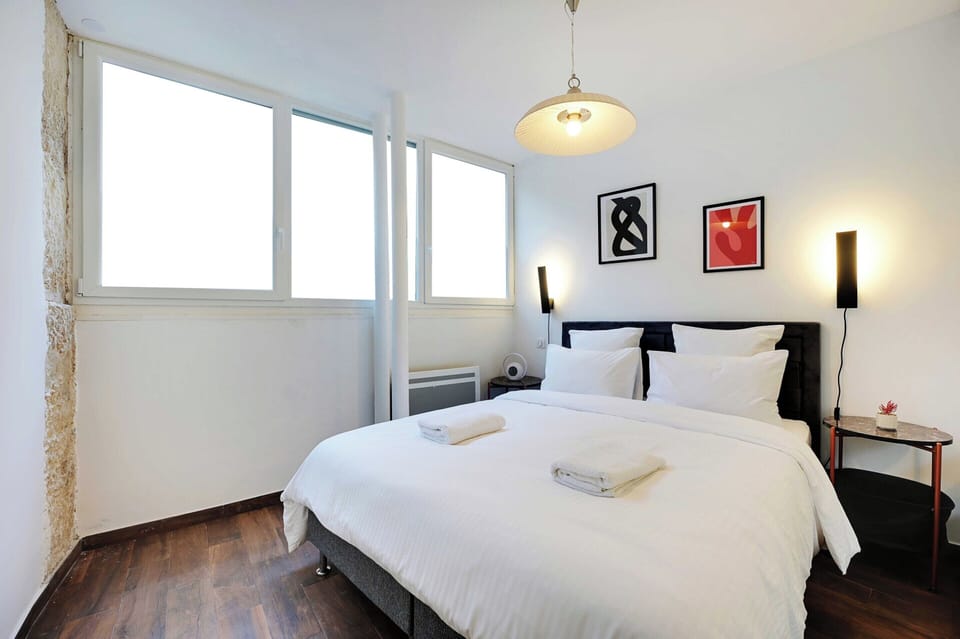 Apartment | 2 bedrooms, laptop workspace, iron/ironing board, bed sheets