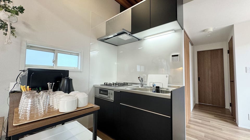 (Hisui)Basic / Open-air bath / Private dog run / Barbecue grill / Non-smoking | Private kitchen | Full-size fridge, microwave, stovetop, rice cooker