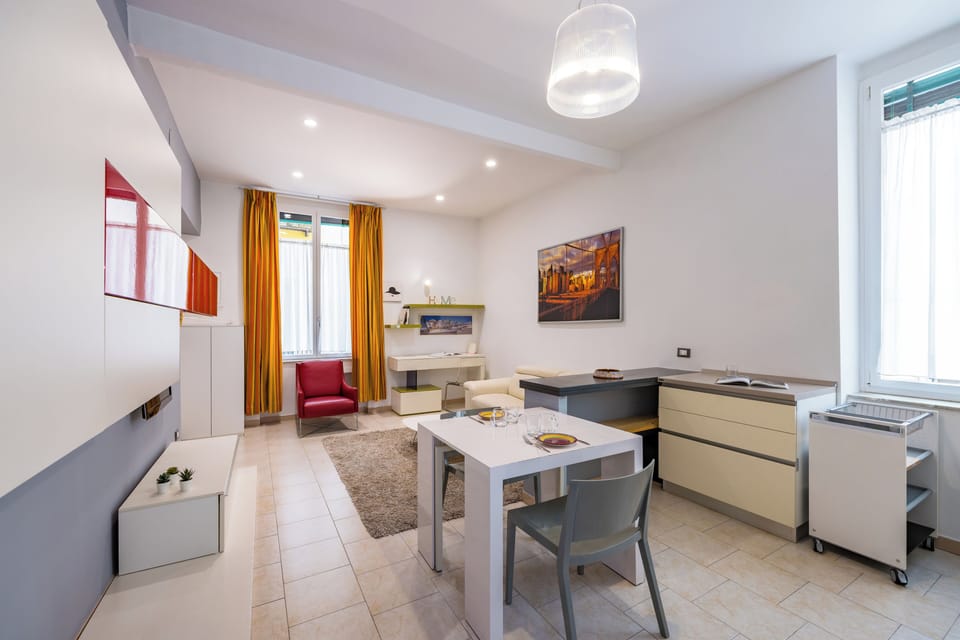 Apartment, 1 Queen Bed with Sofa bed | Living area | 30-inch TV with satellite channels