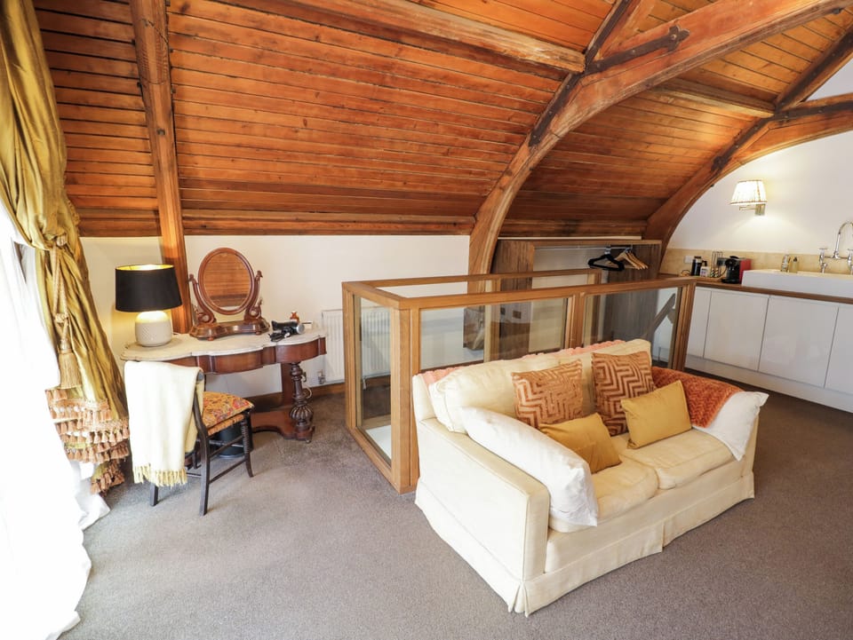 Cottage | Living area
