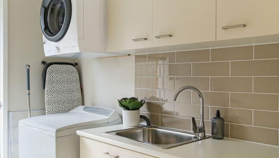 Coastal Drift | Fully equipped laundry | Ironing facilities