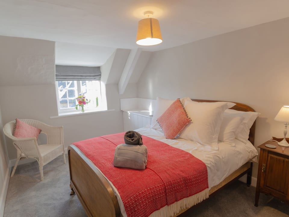 Cottage | 2 bedrooms, individually decorated, individually furnished, free WiFi