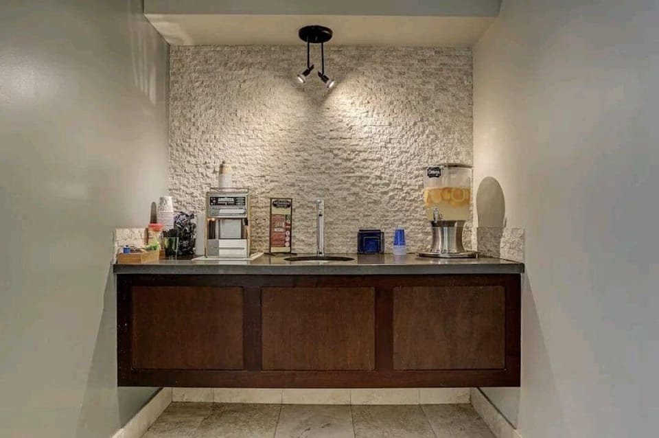 24 Hour Lavazza Espresso & Cappucino Bar including a variety of teas and purified infused water. 