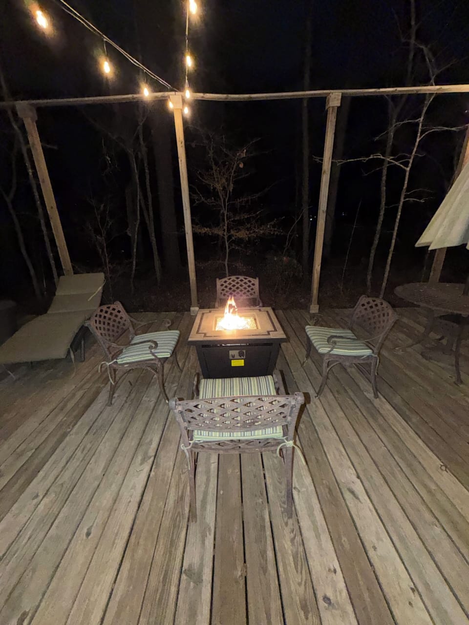 Propane fire pit