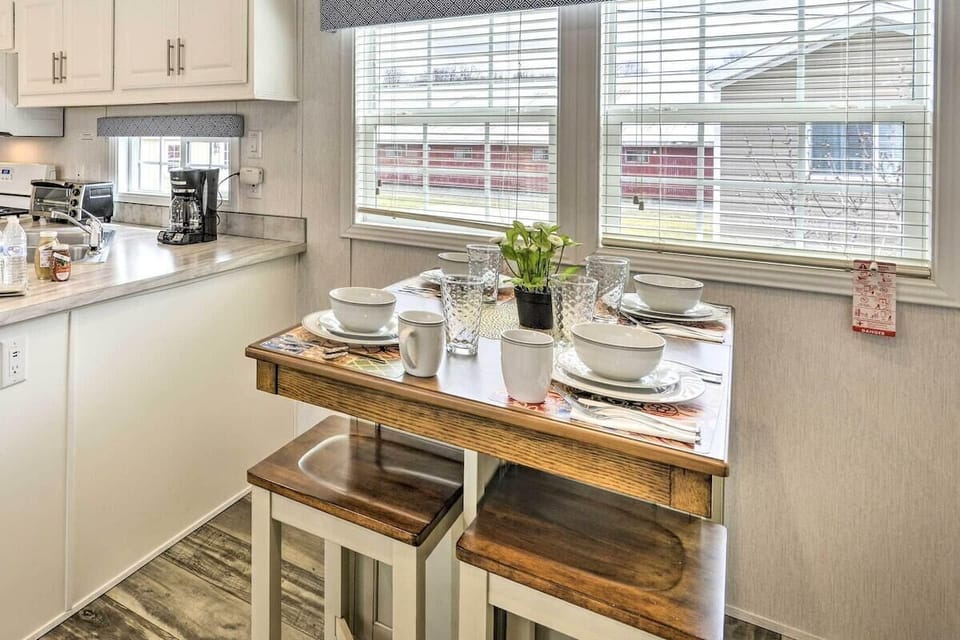 Dishware is provided to guests for a stress-free trip!
