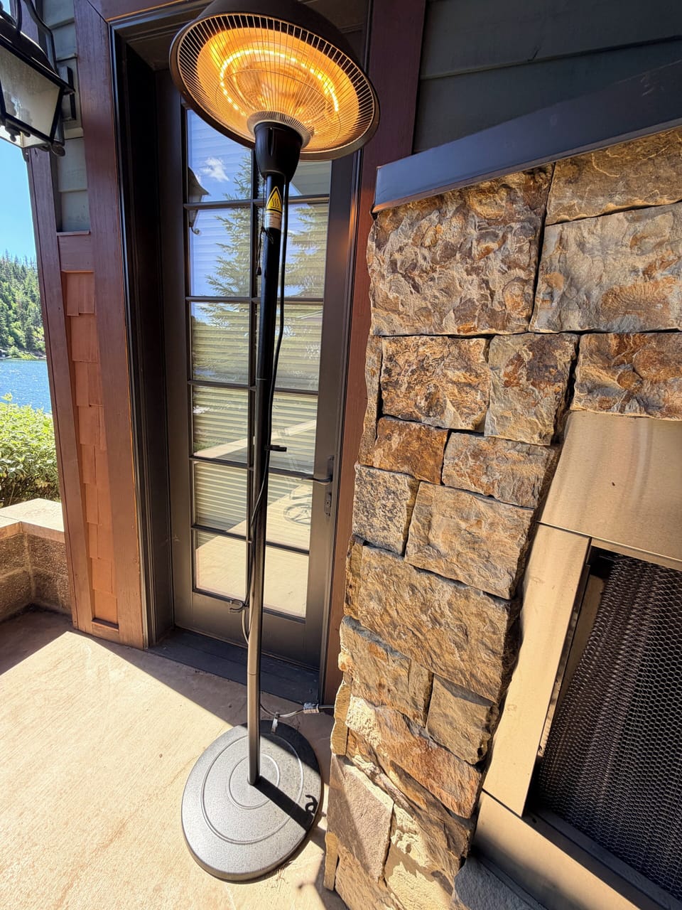 Outdoor fireplace and space heater 