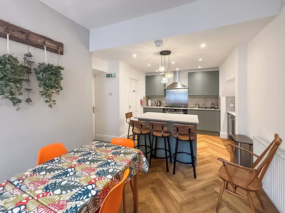 Kitchen/diner | Rose Hill, Barmouth