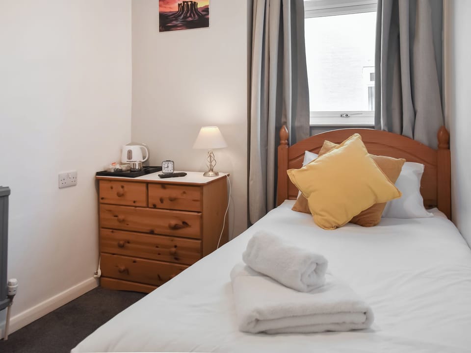 Single bedroom | Sunnydene, Great Yarmouth