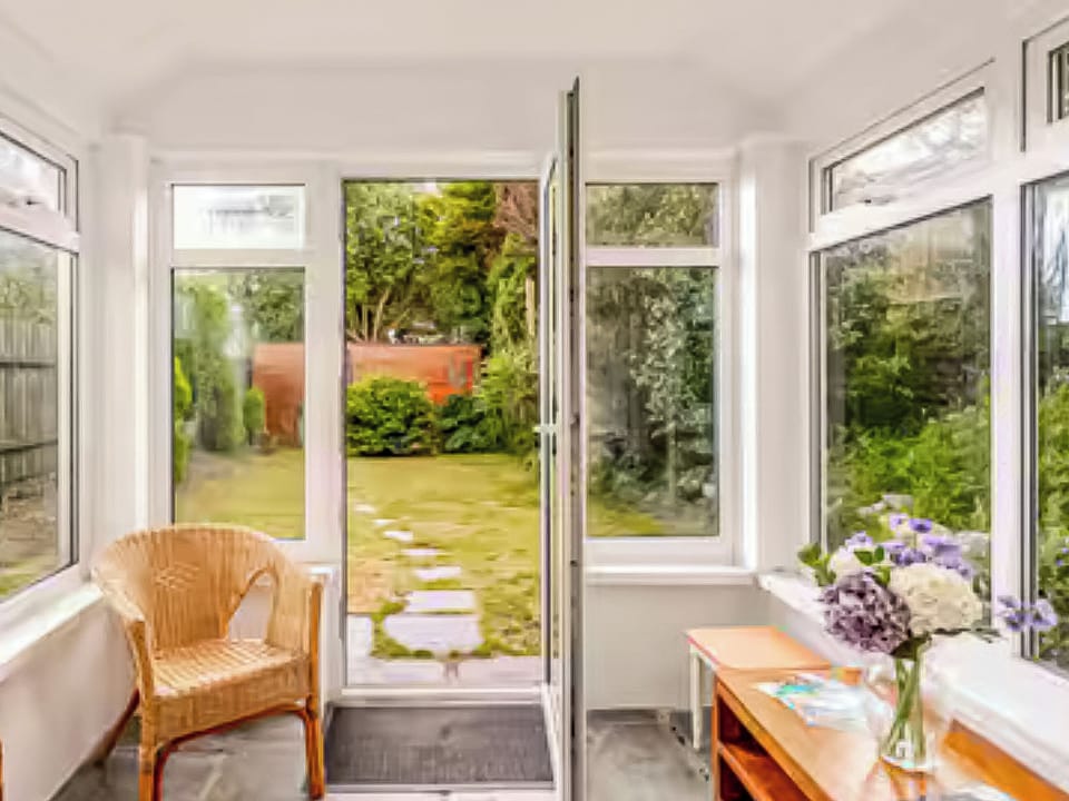 View from the porch into the garden | Sunnyside Cottage Retreat, St Austell