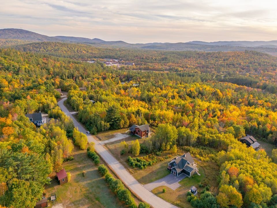 "See the full beauty of your Bethel mountain retreat from above.