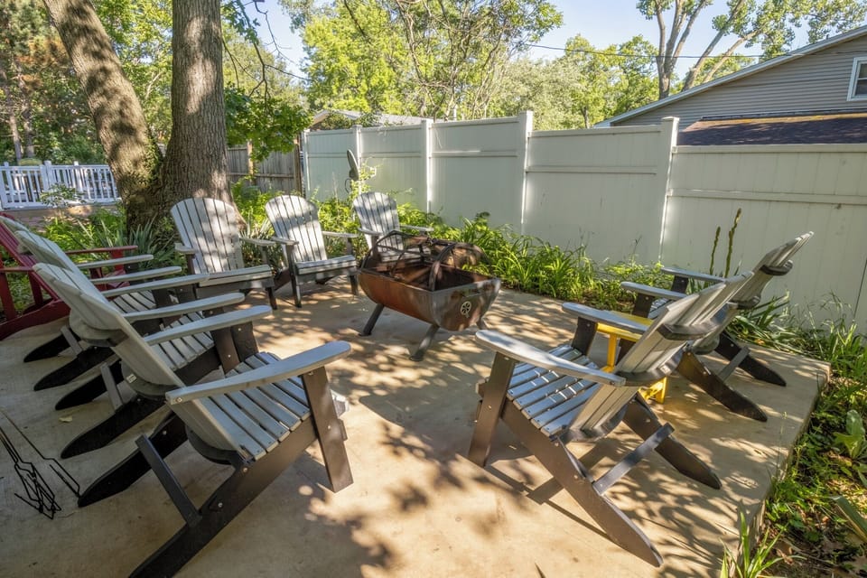 Patio | Fire Pit