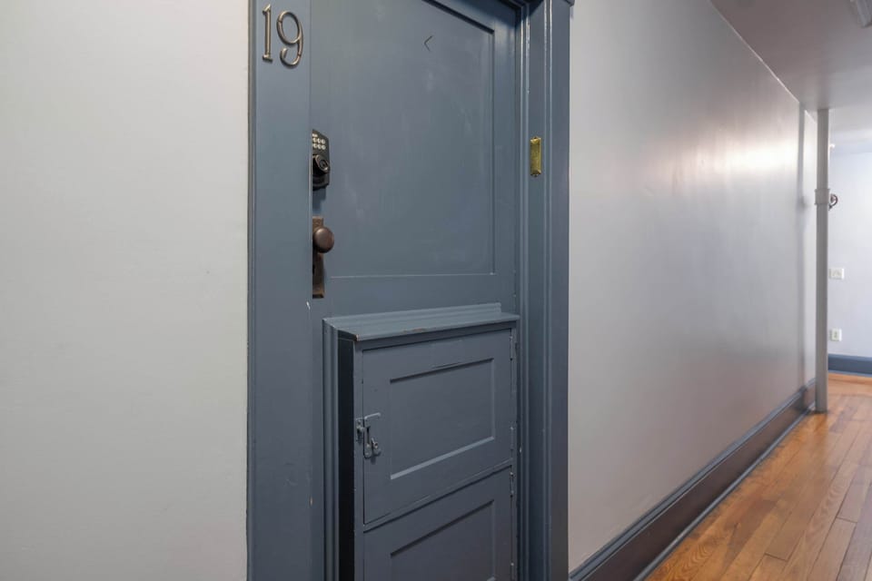 Entrance to the property!