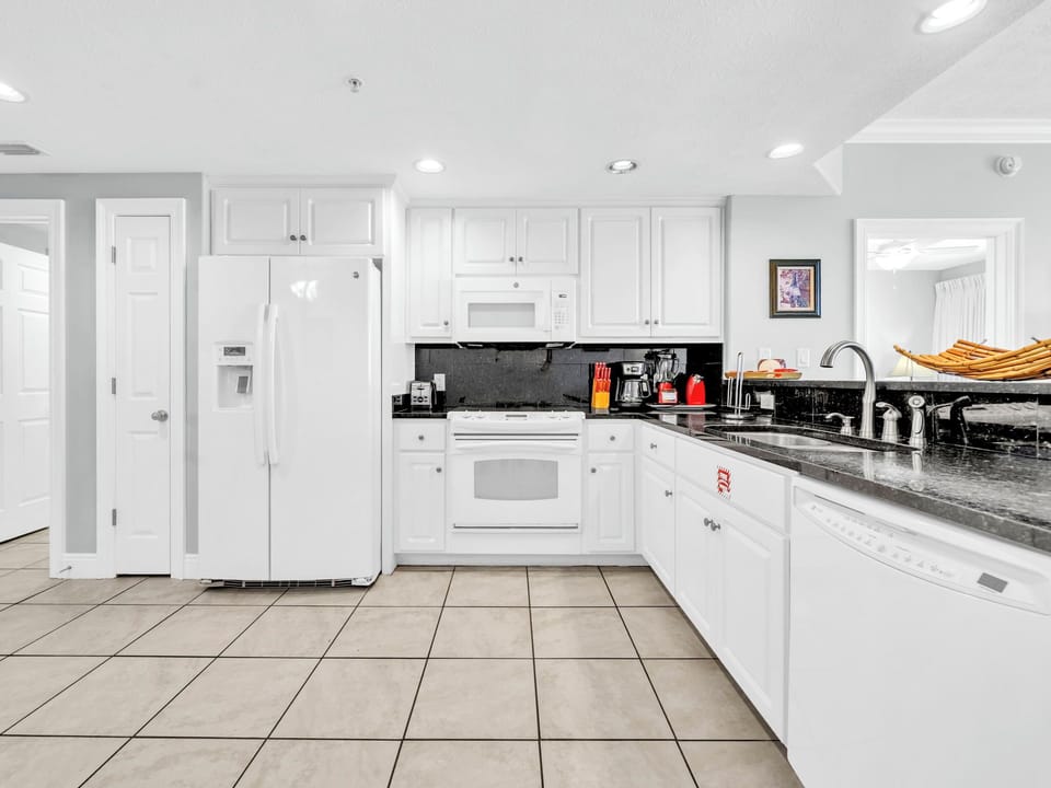 Kitchen has all you need