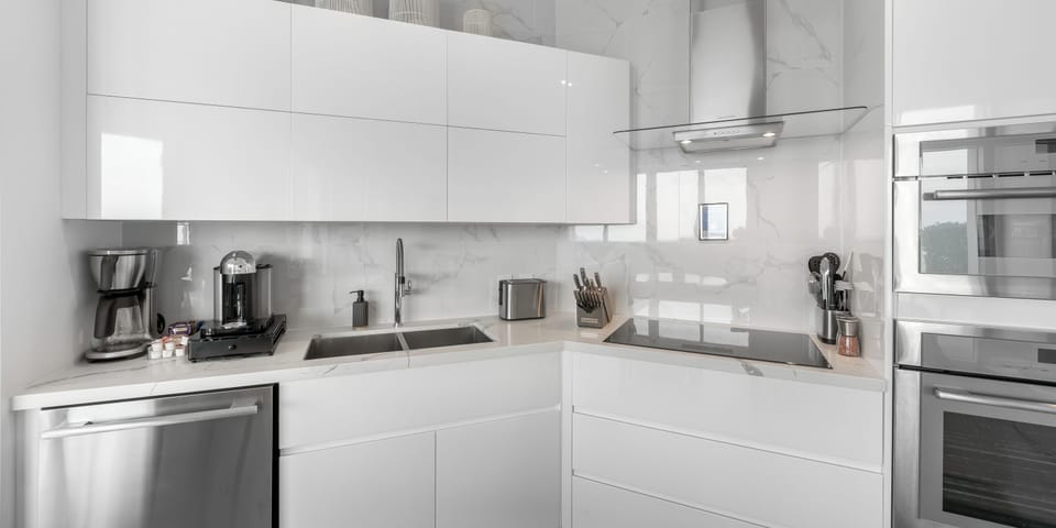 Modern kitchen.