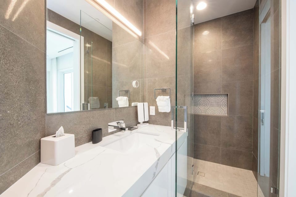 Primary Suite ensuite bathroom.