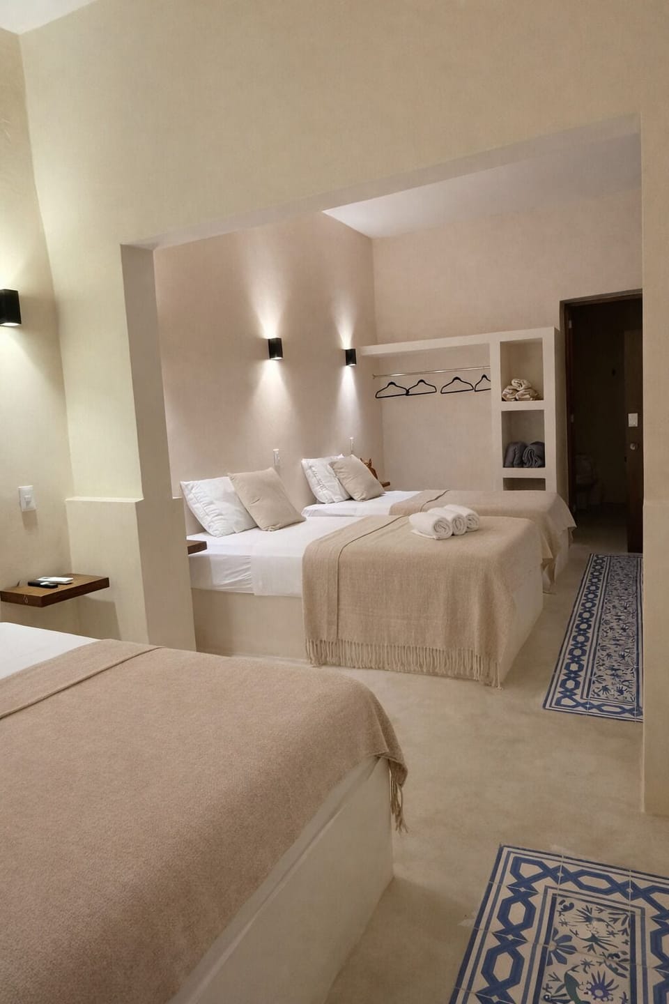 Standard Double or Twin Room, Patio, Pool View | WiFi (free)
