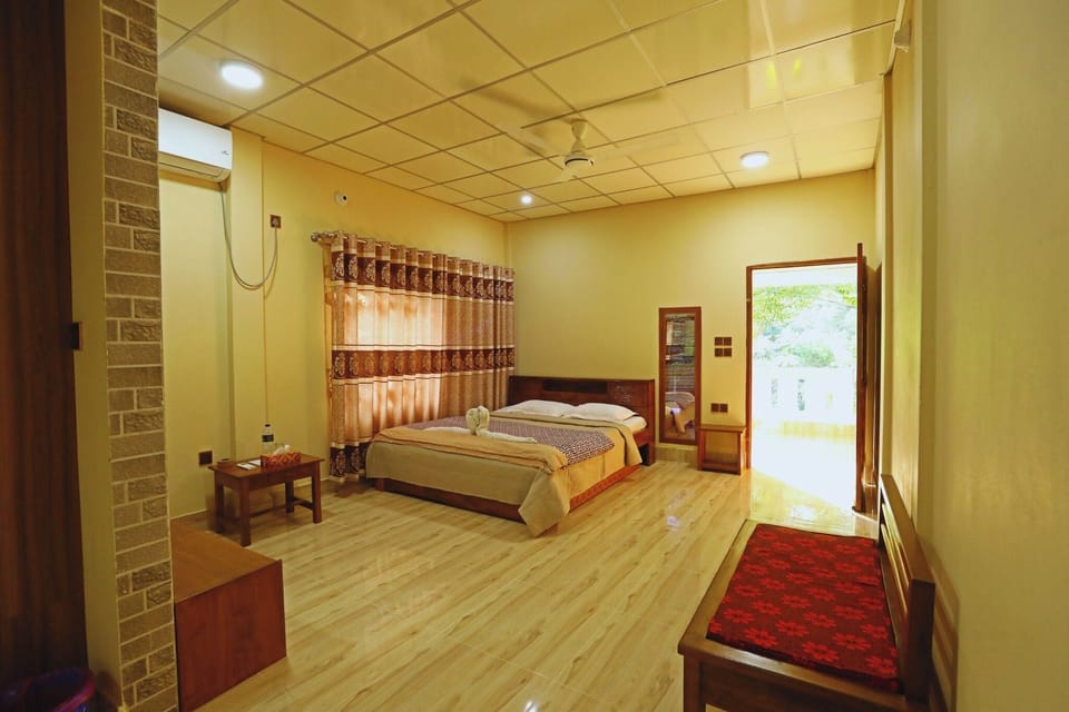 Deluxe Double Room, Garden View | Free WiFi