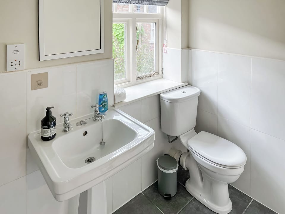 Bathroom | Aspen Grove Lodge, Sutton, near Thirsk