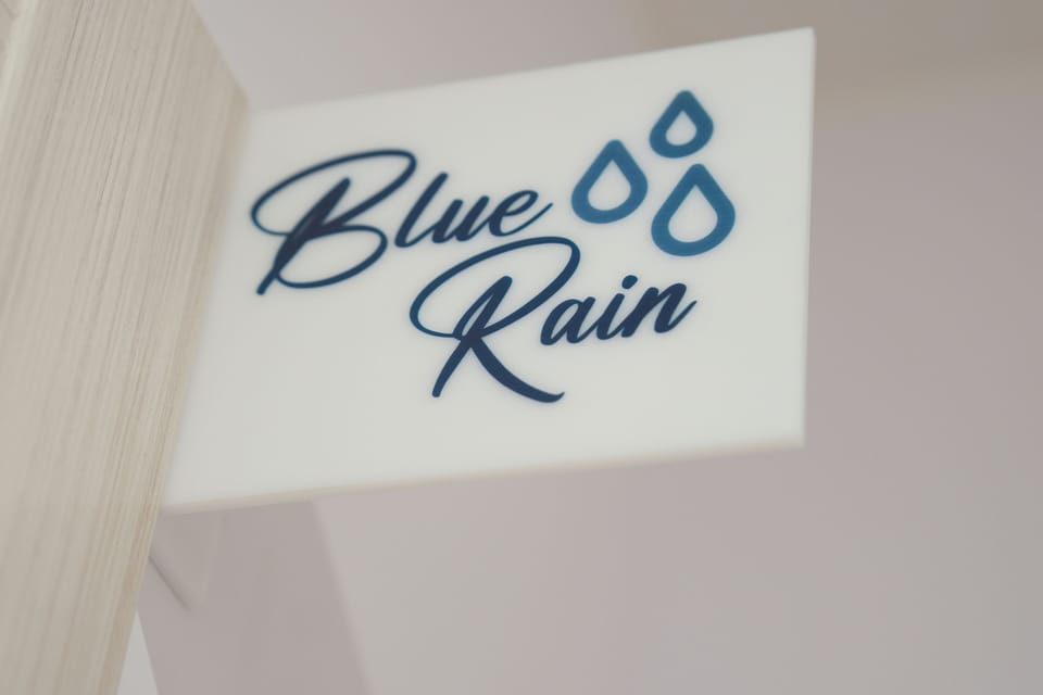 Classic Triple Room, Non Smoking | Desk, free WiFi