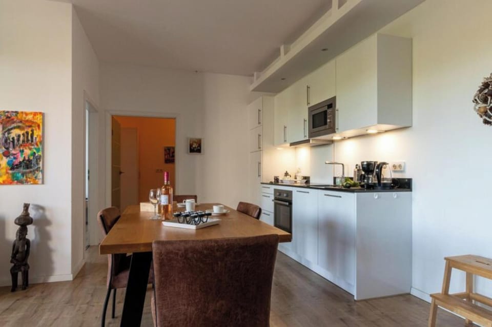 Apartment | Private kitchen | Highchair