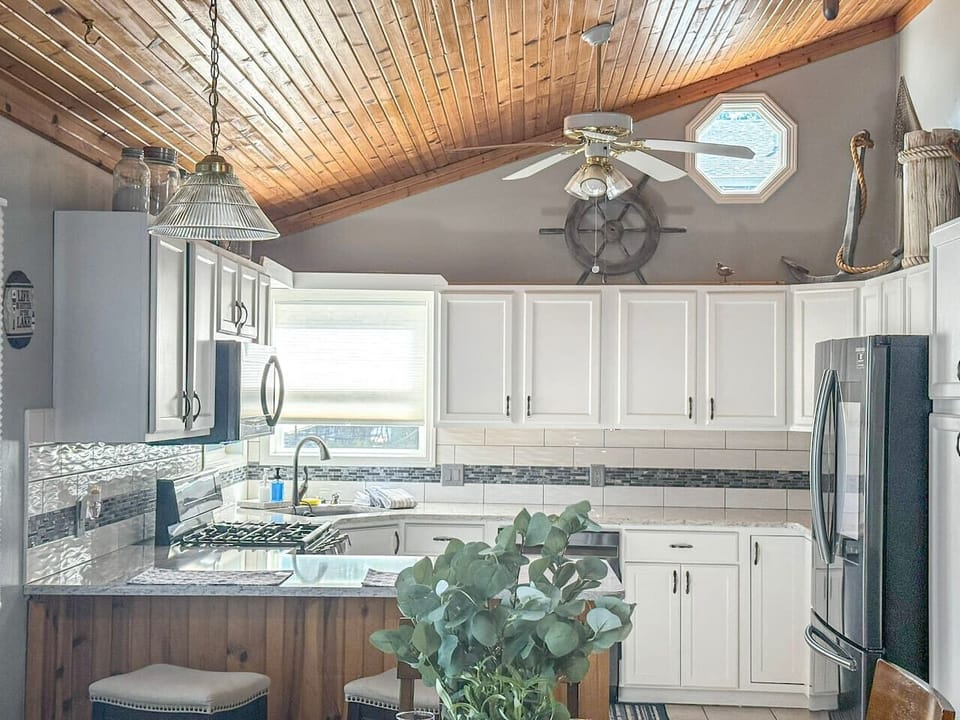 Gourmet kitchen ready for you to cook like the chef you are.