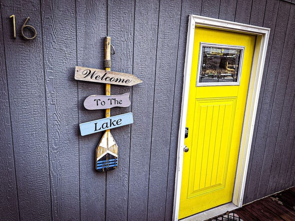 Welcome to Your Lakecation Vacation