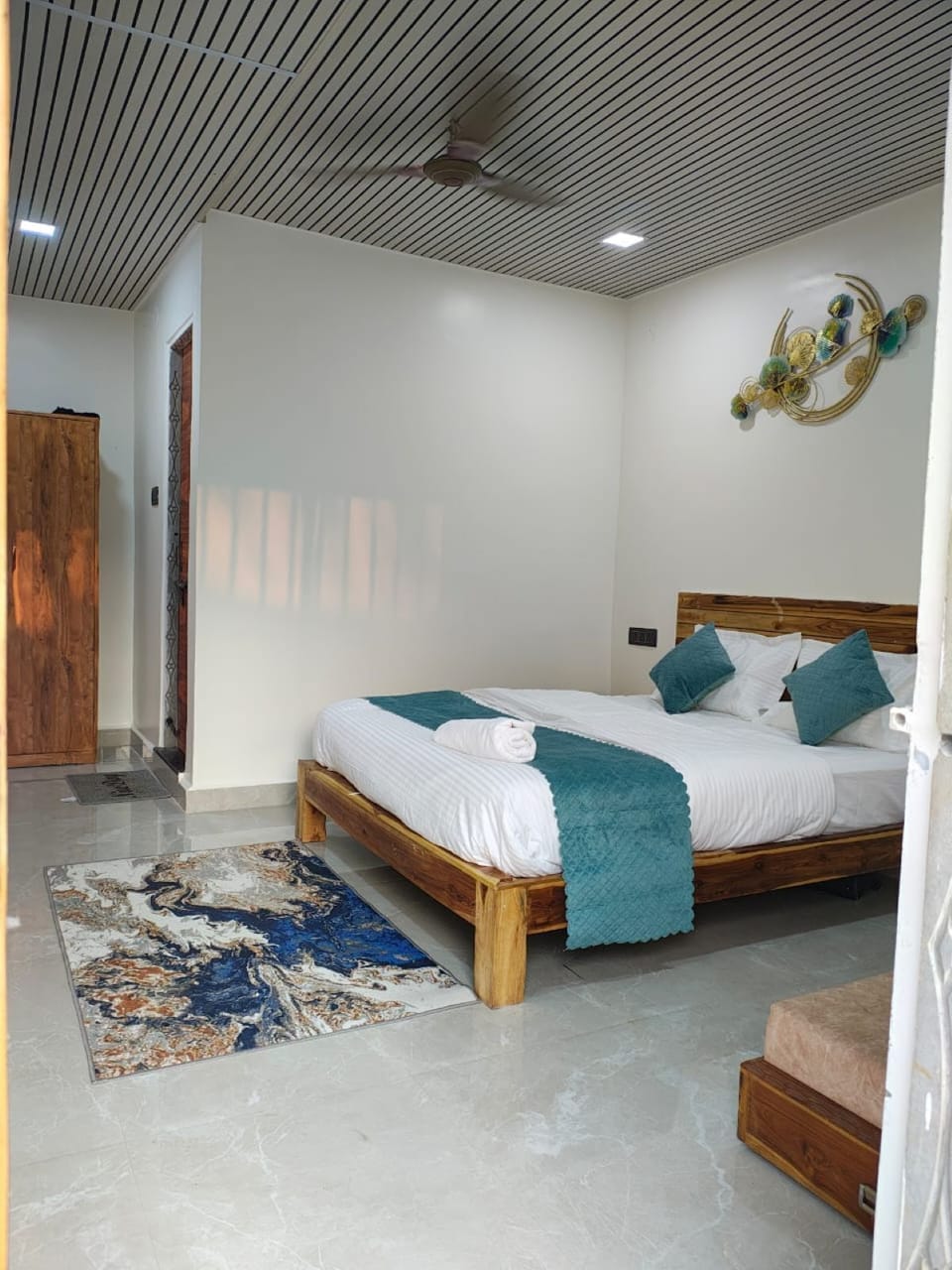 Triple Room, Air conditioning | Desk, laptop workspace, free WiFi