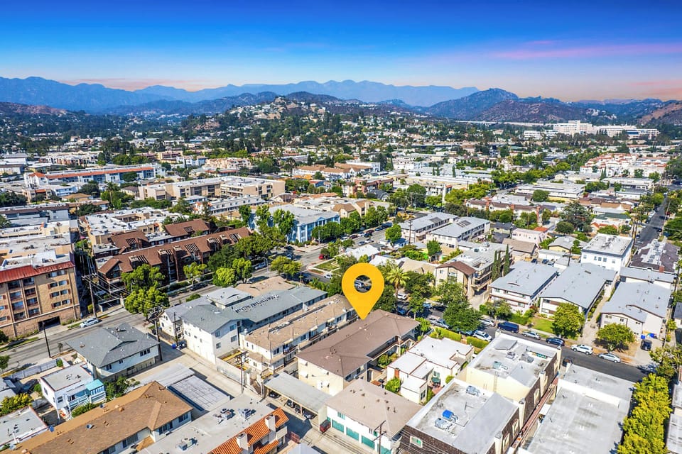 A closer look at the property’s location in a peaceful, walkable area.