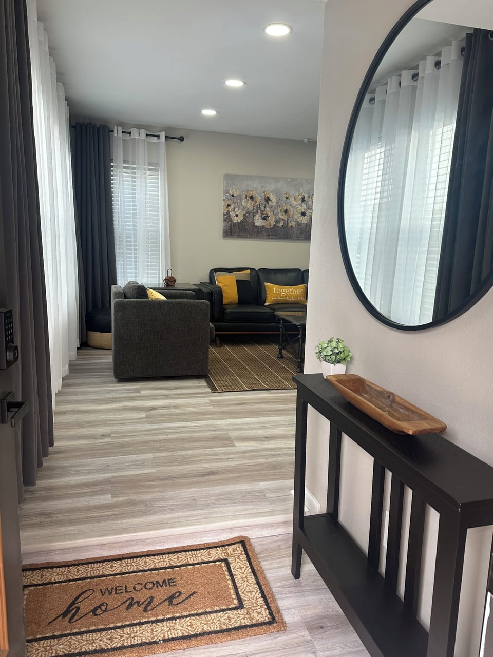 Convenient entry way with smart locks for easy check in. 