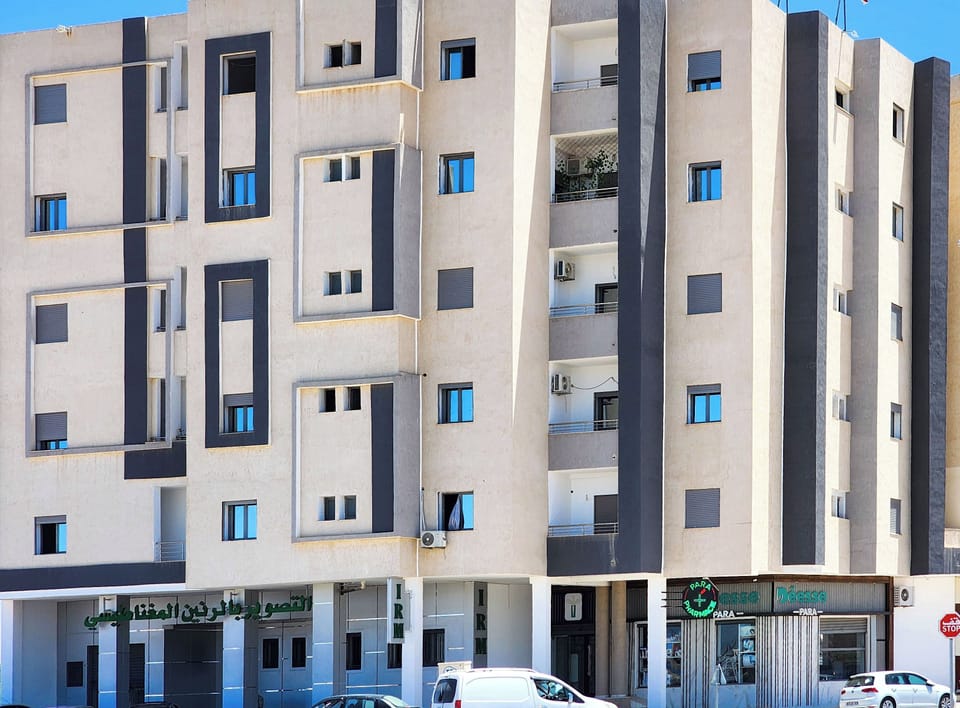 Apartment, 2 Bedrooms, Accessible, Smoking | Front of property