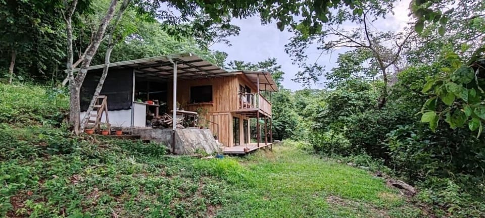 House, 1 Bedroom, Smoking, Balcony | Front of property