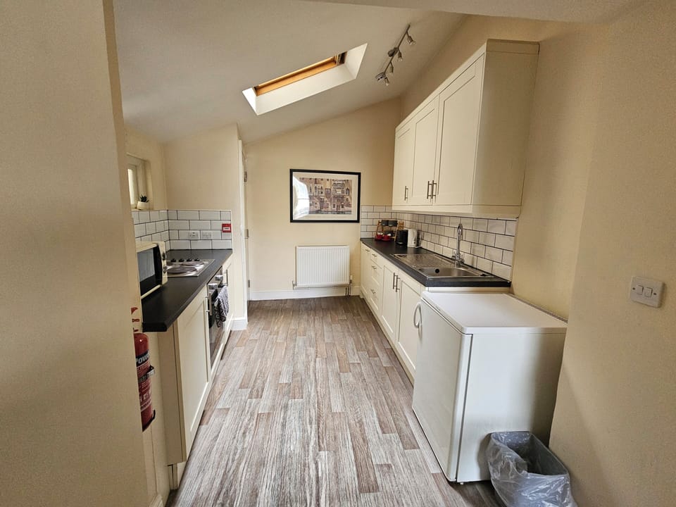 Standard Apartment | Private kitchen | Electric kettle