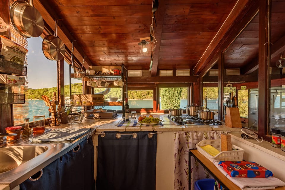 House, Smoking | 2 bedrooms