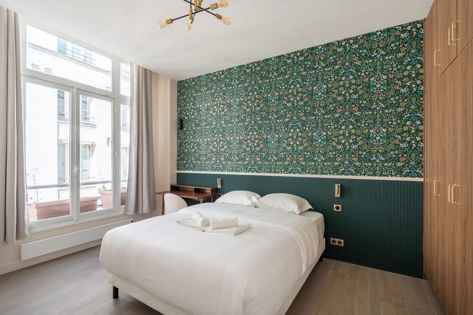 Chic Renovated 1BDR Apartment Near Bastille Apartment in Paris