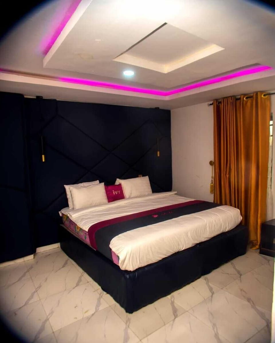 Superior Room | Desk, laptop workspace, free WiFi