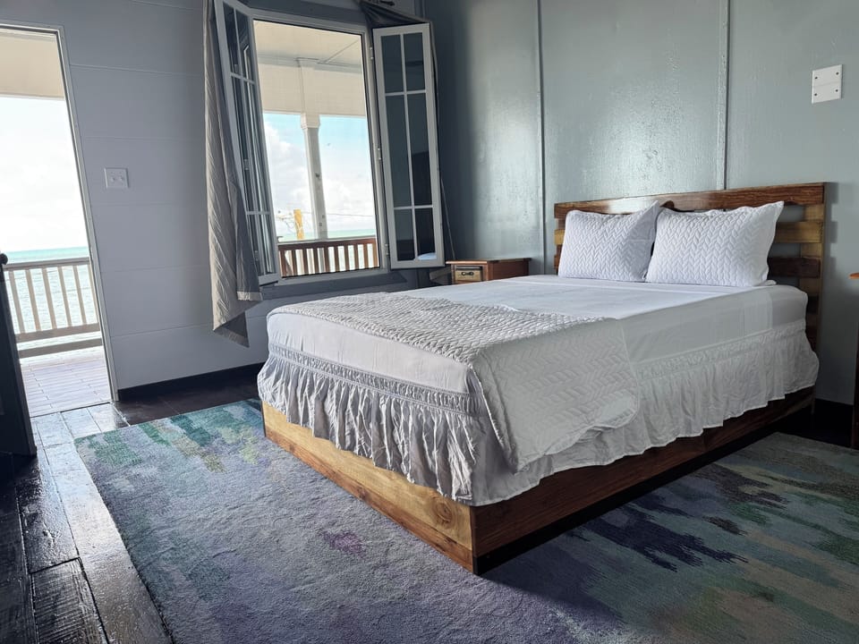 Egyptian cotton sheets, premium bedding, down comforters, pillowtop beds
