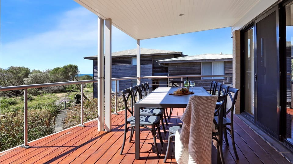 The Break | 100m walk to Culburra Beach via a sandy beach track | Al fresco dining | Ocean view | Garden views