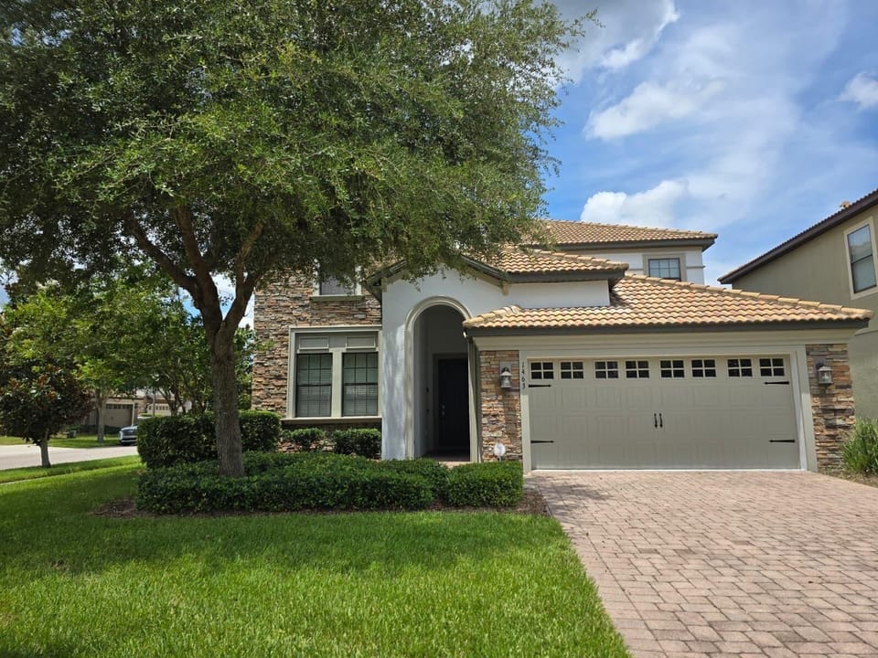 6-bedroom Private Pool House Championsgate Villa in Osceola County