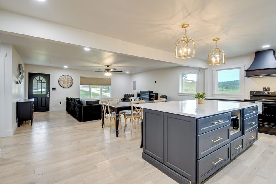 Kitchen | Dining Area | Cooking Basics