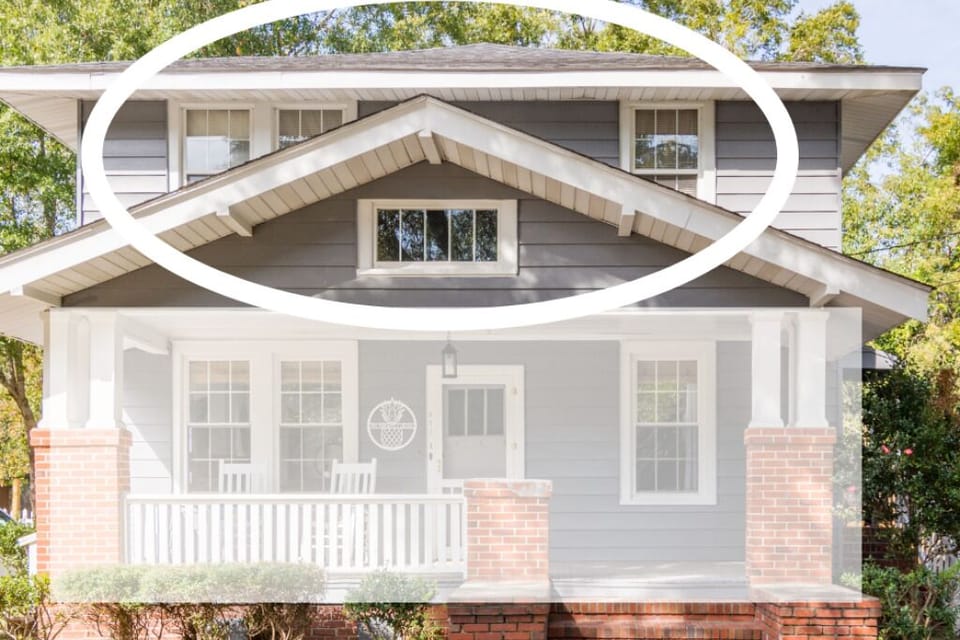 This listing is for the upstairs "Pineapple Suite". First floor not included