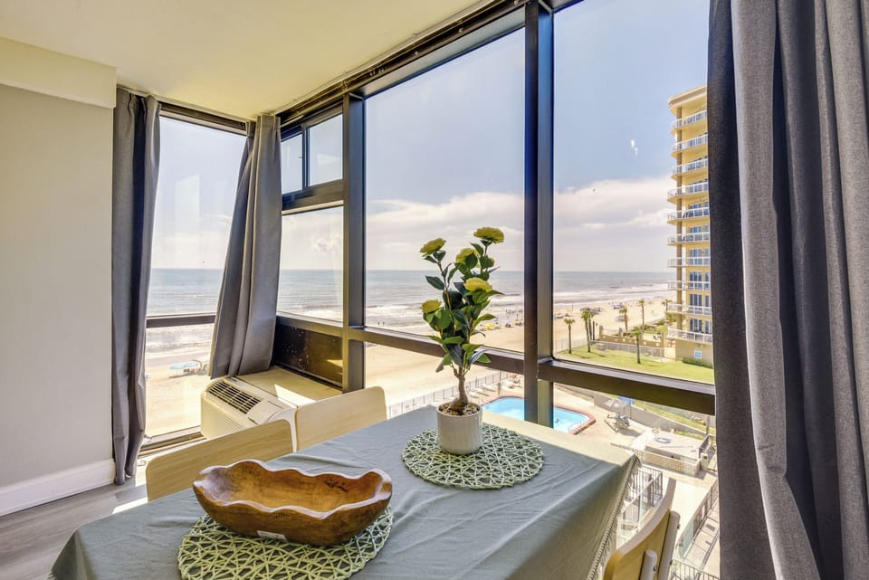 Apartment (0 Bedroom) | Interior