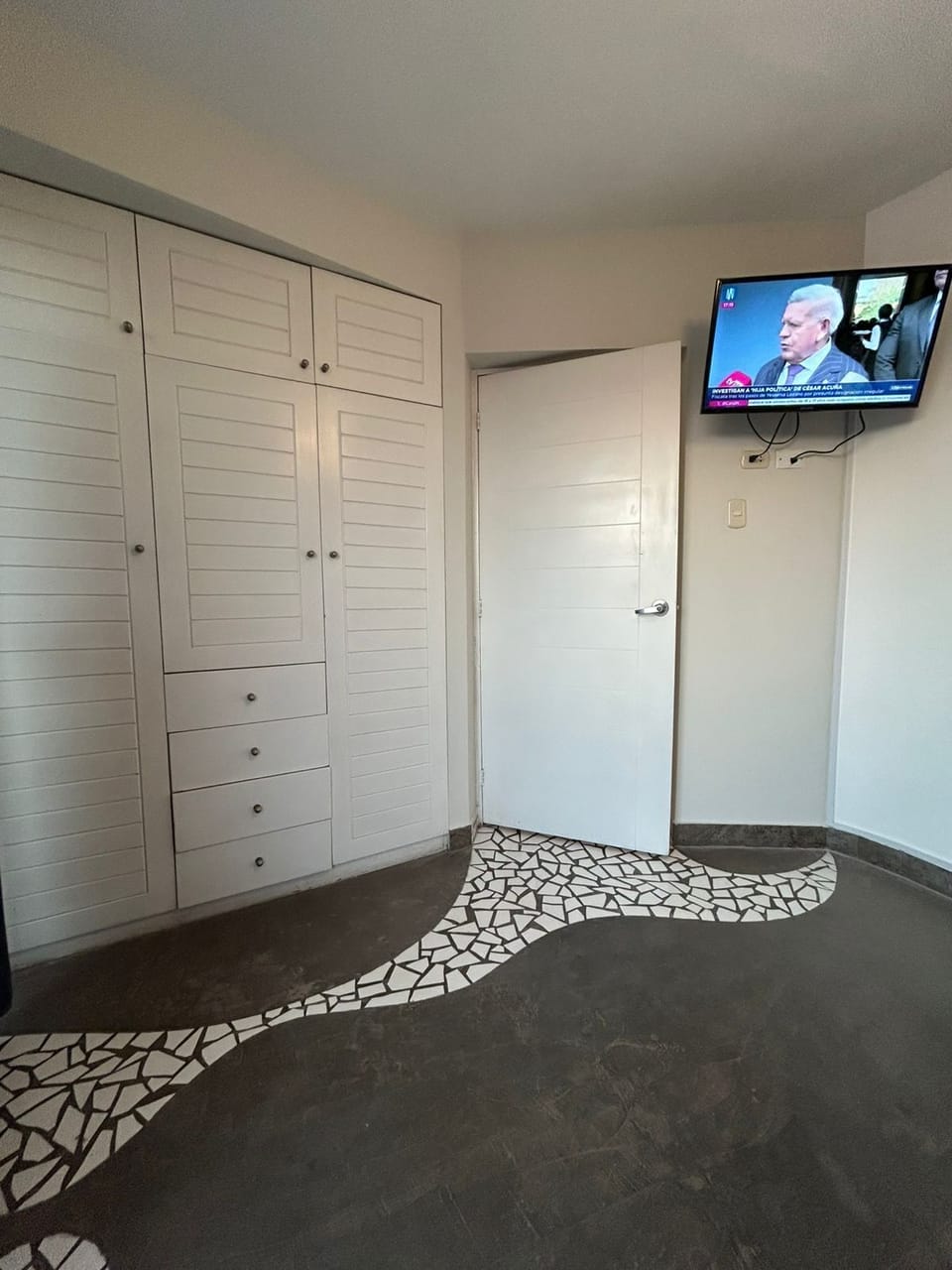 Design Apartment, Balcony, City View | Iron/ironing board, free WiFi