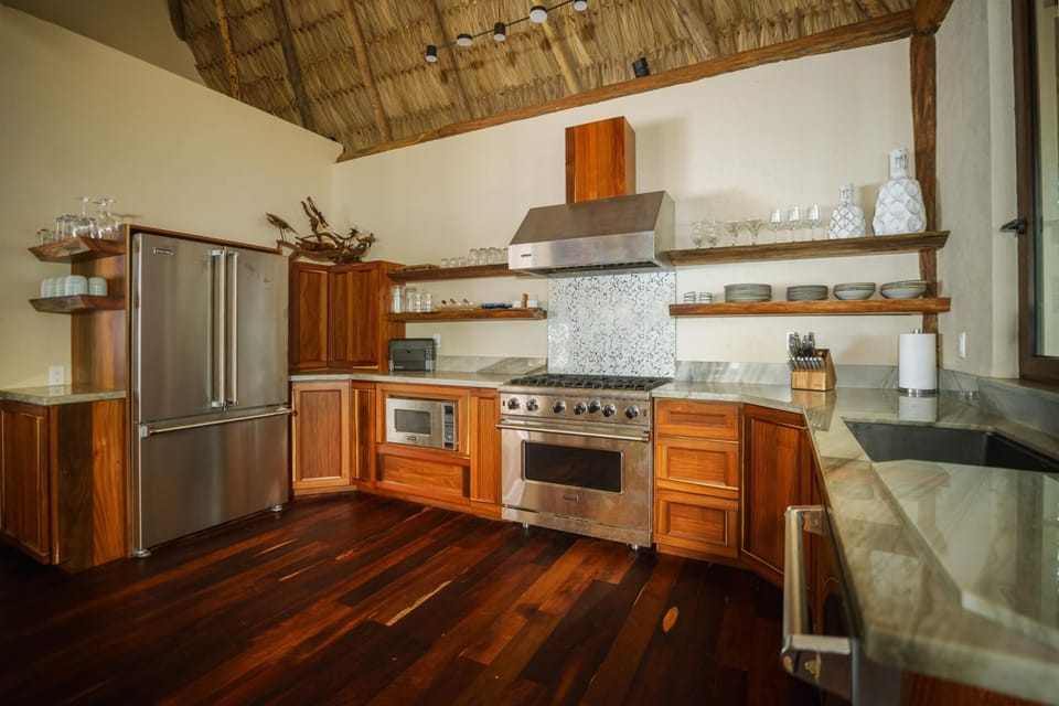 All-Inclusive Sapodilla Private Island (4960)
