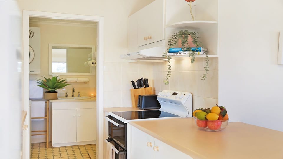 Flipside | Kitchen | Oven | Stove | Toaster | 