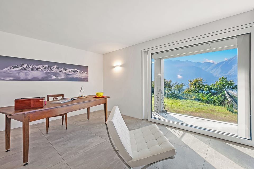 Family Villa, 2 Bedrooms, 2 Bathrooms, Mountainside (Villa Mondacce  - Minusio) | Interior