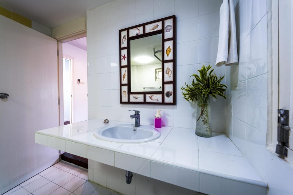 Oceanfront 6 Bedroom Twin Villas OV6 Villa in Hua Hin District
