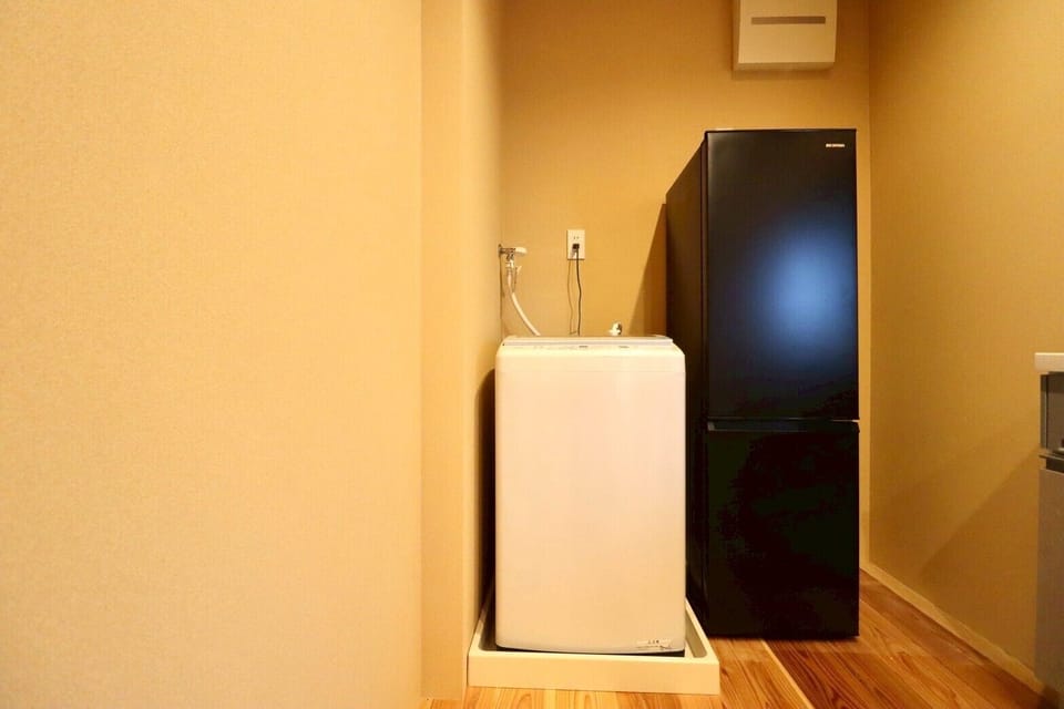 Villa | Bathroom | Hair dryer, bidet, towels, shampoo